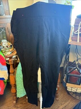 Tahari Black Ponte Skinny Pull-On Pants